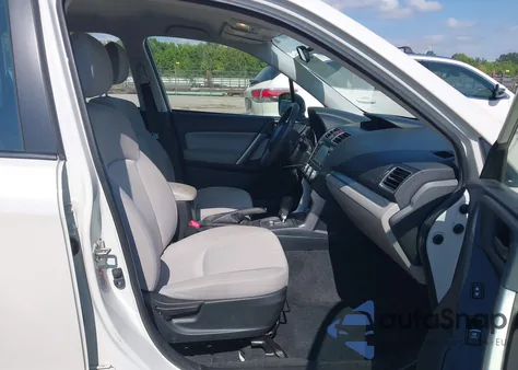 2017 Subaru Forester 2.5I из США, поврежденный, VIN JF2SJABC3HH507041